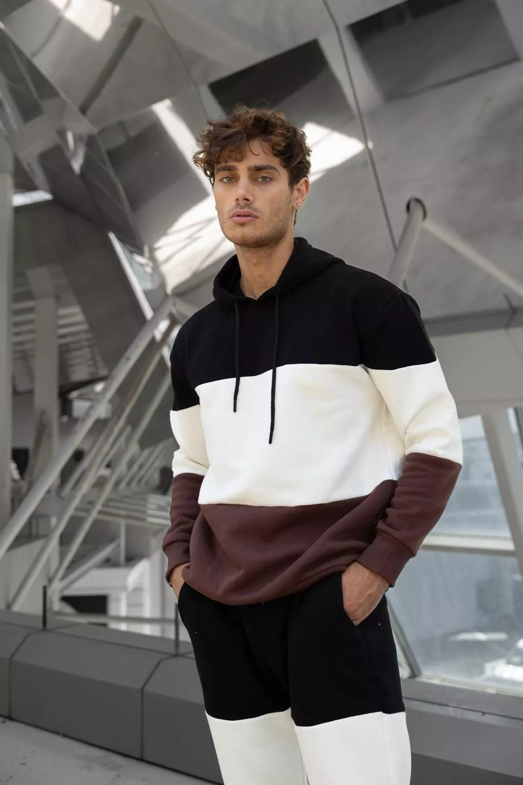 Trīskrāsu vīriešu melns treniņtērps One