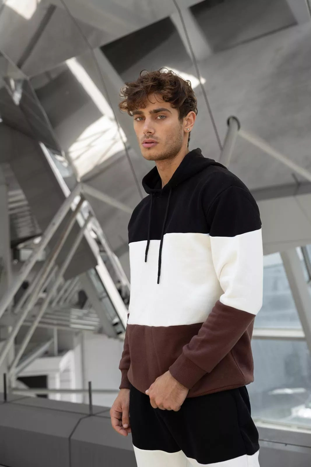 Trīskrāsu vīriešu melns treniņtērps One