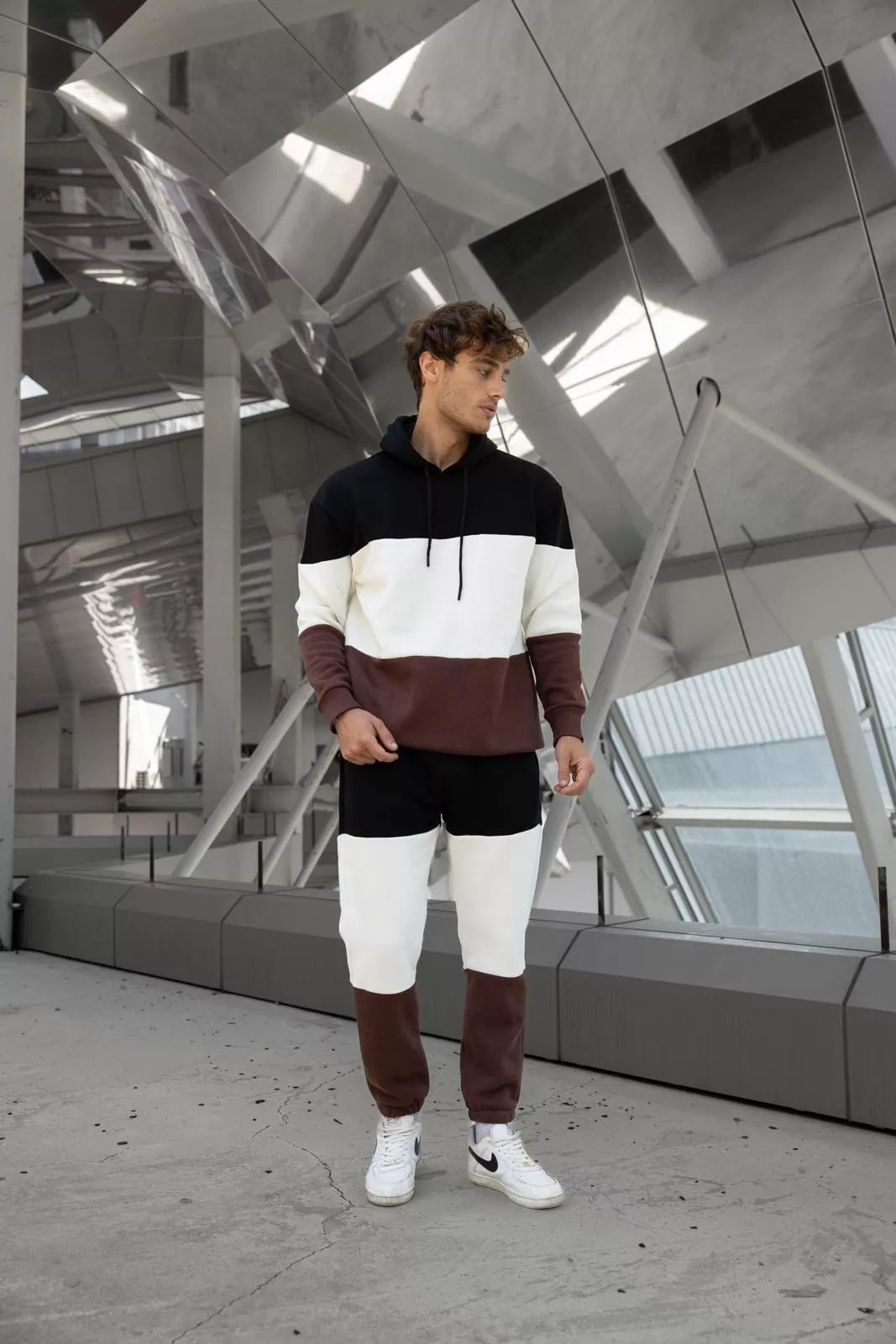 Trīskrāsu vīriešu melns treniņtērps One