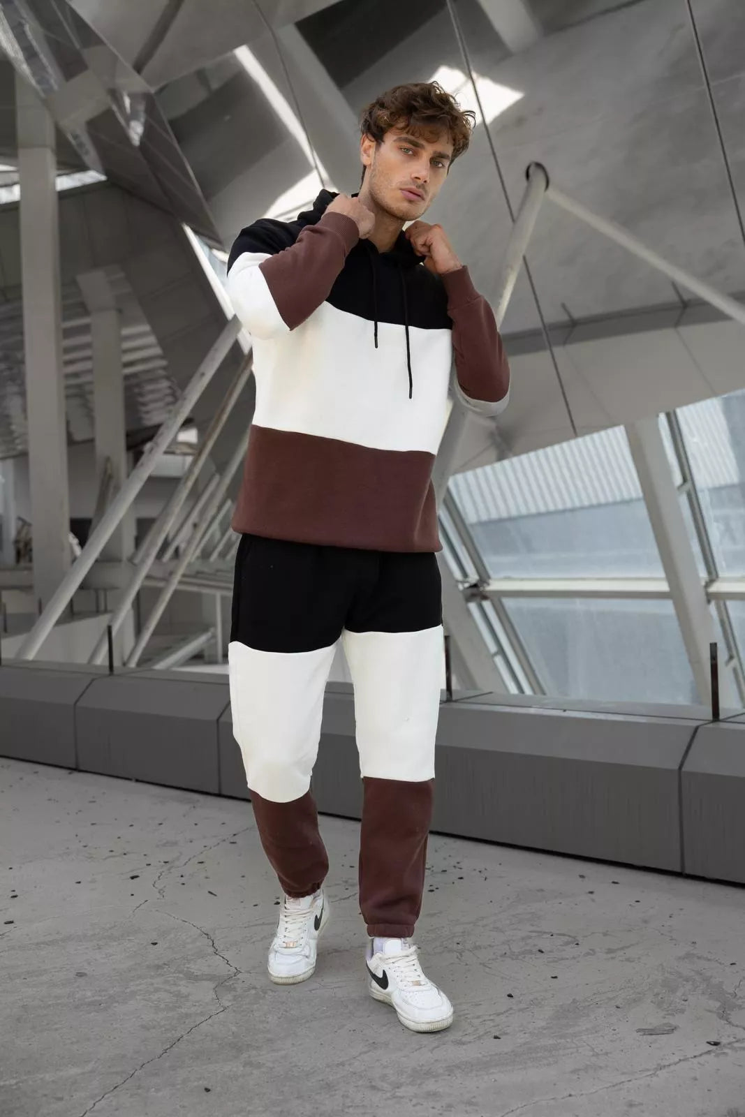 Trīskrāsu vīriešu melns treniņtērps One