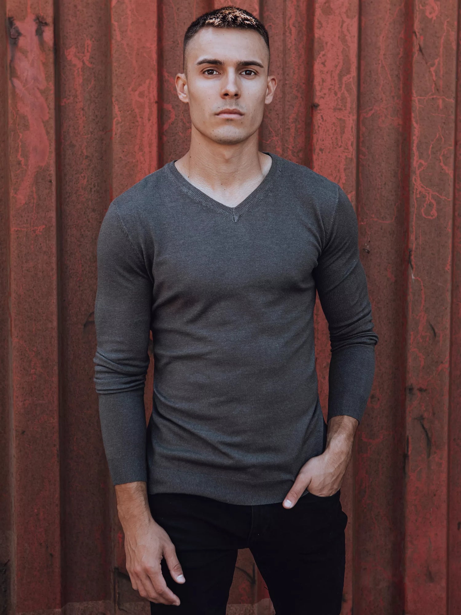 Tumši pelēks vīriešu džemperis Henri