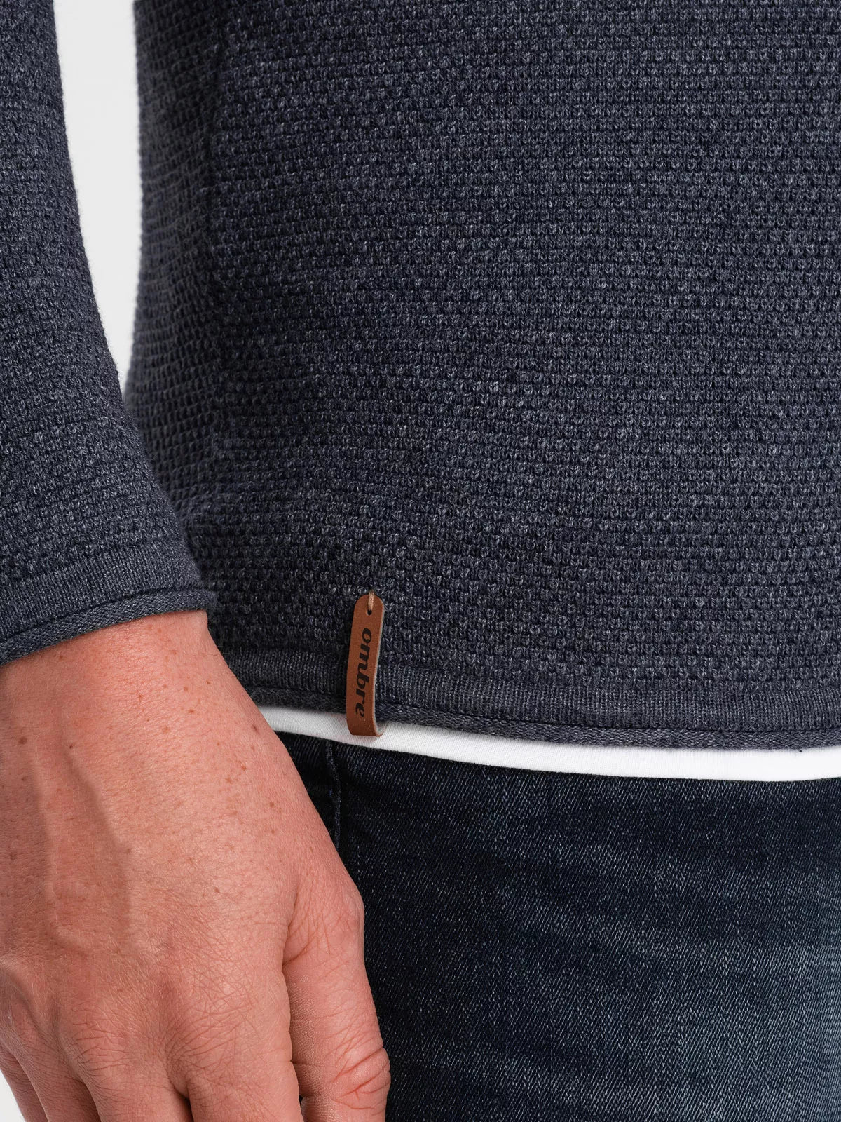 Vīriešu tumši zils džemperis Finn