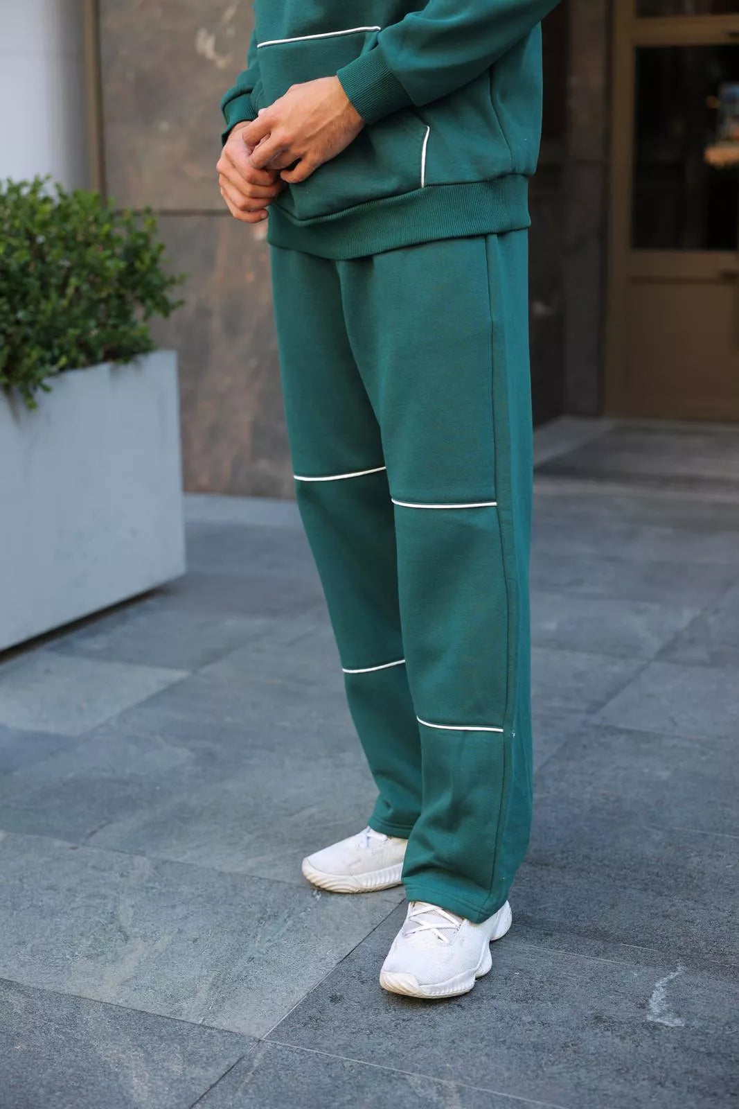 Zaļš vīriešu treniņtērps Solo