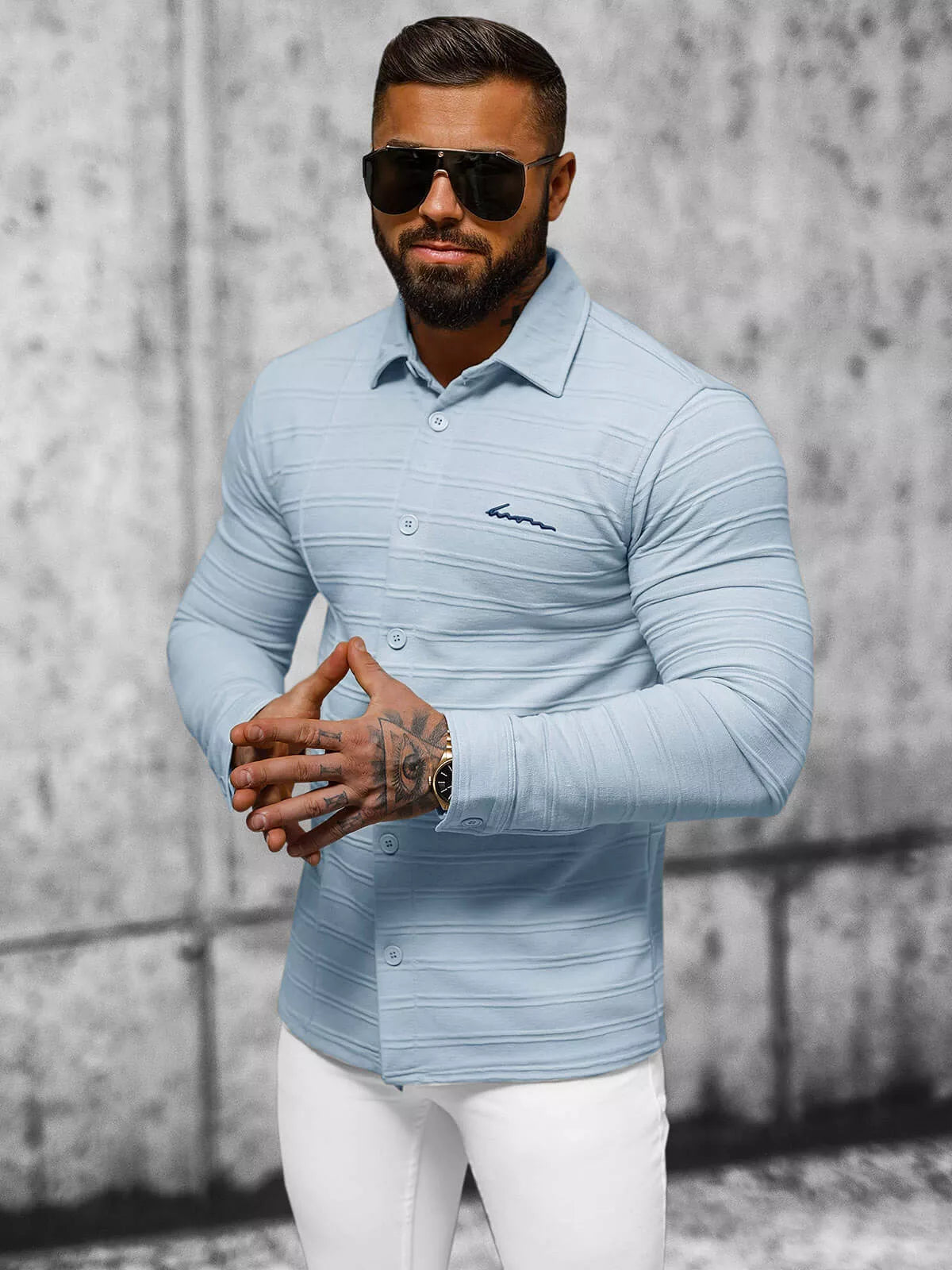 Vīriešu zils krekls Dome