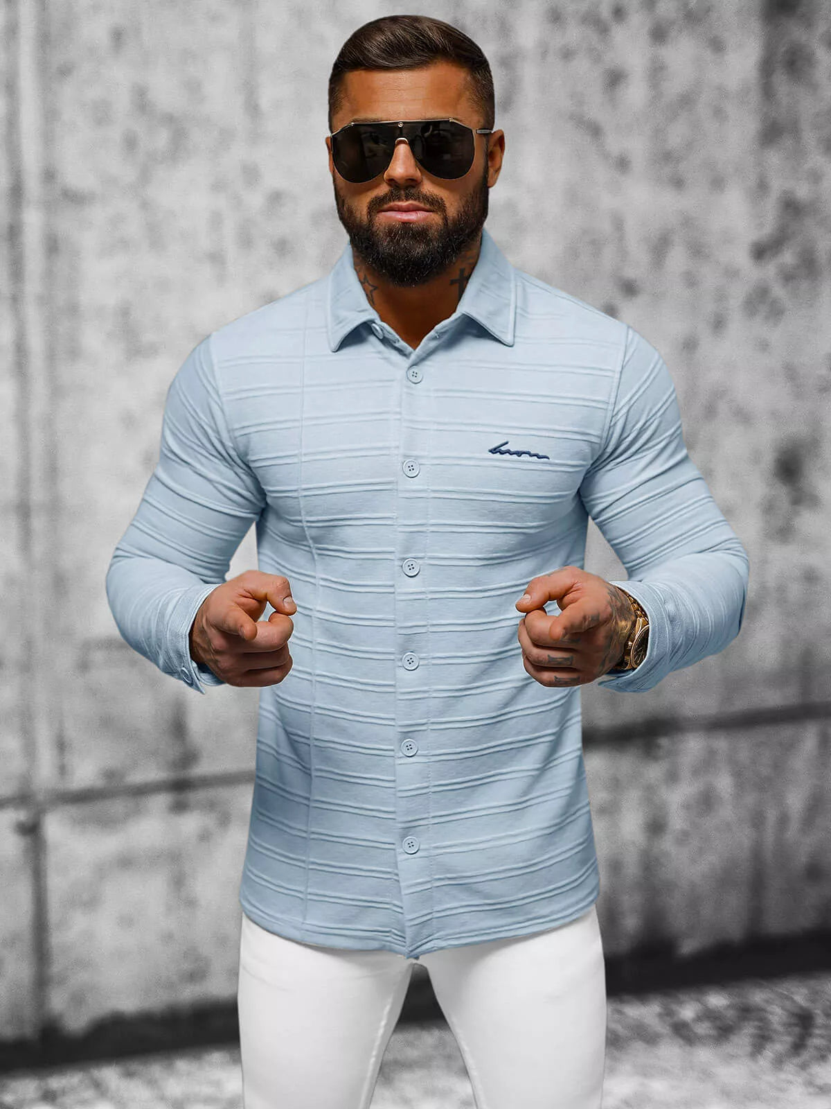 Vīriešu zils krekls Dome