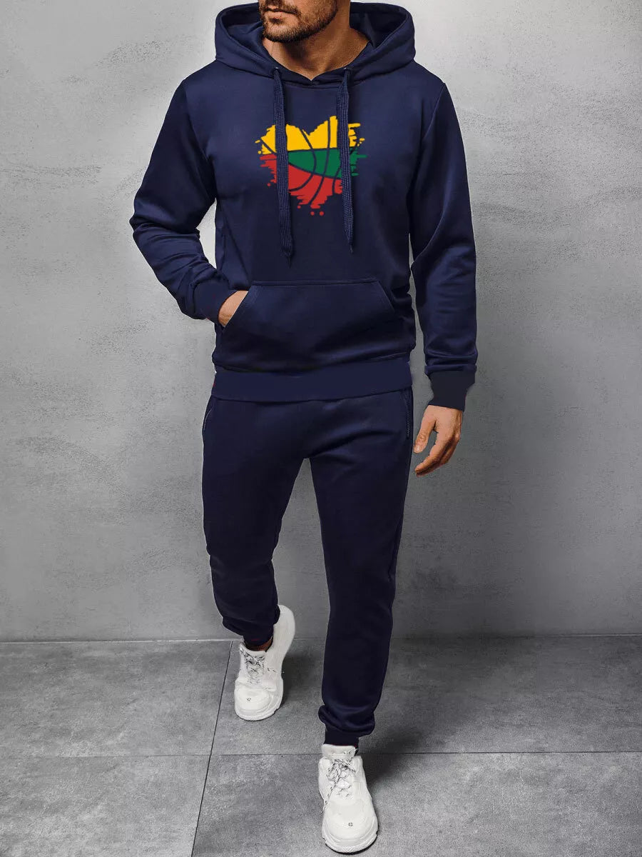 Vīriešu tumši zils uzvalks Lietuvā