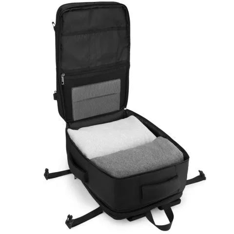 Melna tūristu ceļojumu mugursoma